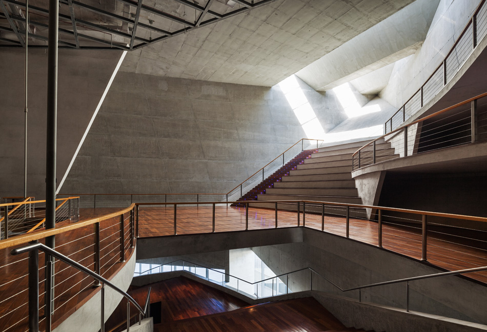 Christian De Portzamparc Erects Cidade Das Artes In Rio