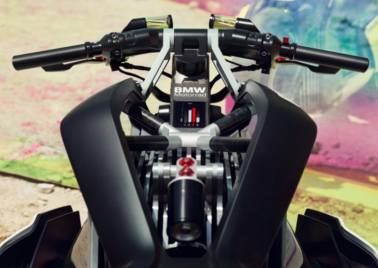 The Bmw Motorrad Vision Dc Roadster Is An Emotional Naked Bike With