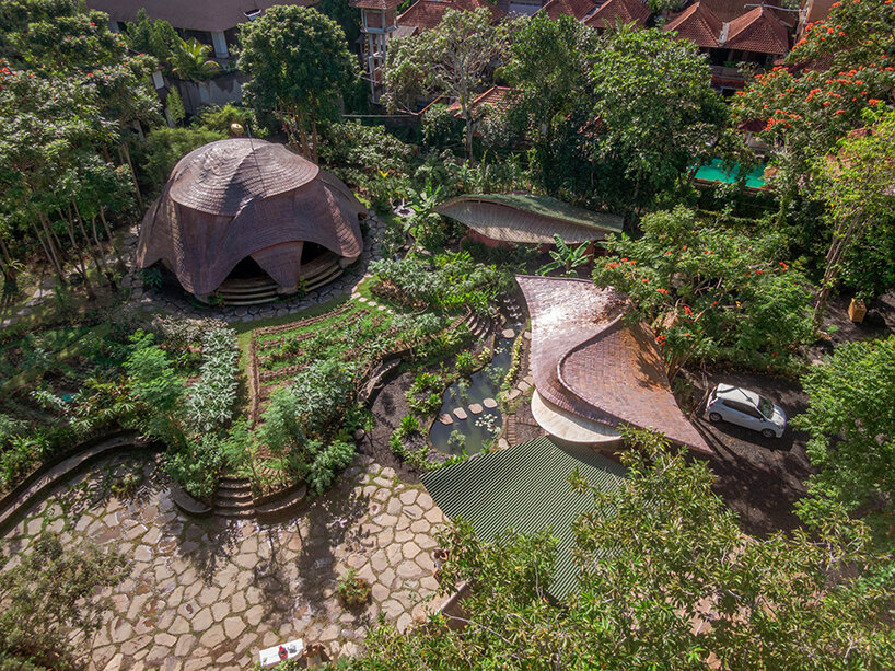 IBUKU S Alchemy Yoga Center Offers Two Bamboo Shalas In Bali