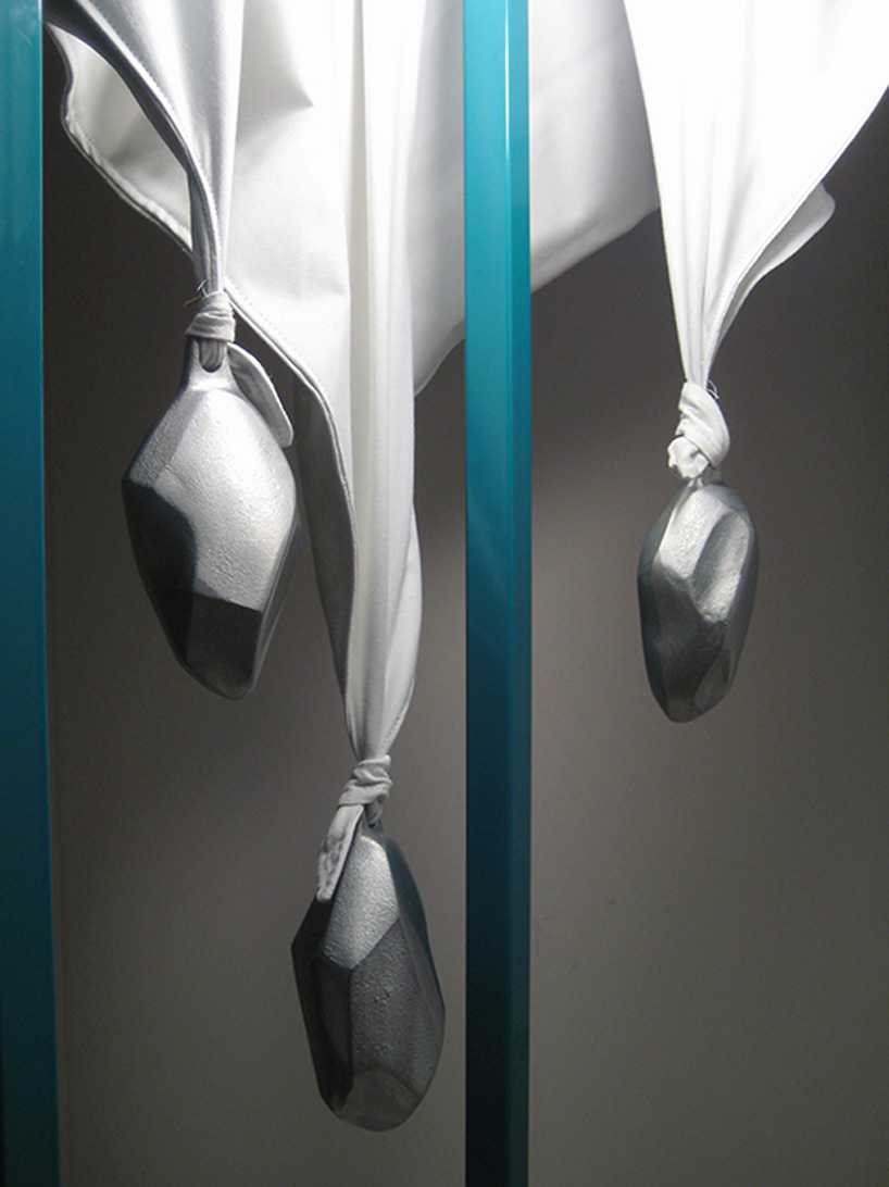 liliana ovalle: piedras series