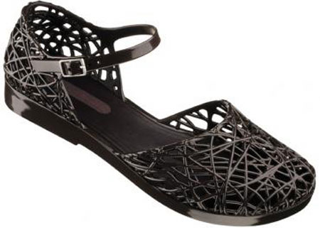 plastic shoes by fernando and humberto campana for melissa