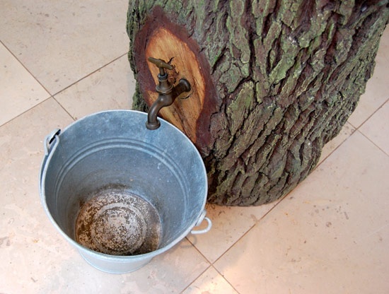 weyers & borms: 'quercus' water barrel