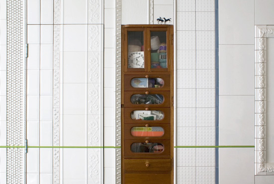committee: extreme tiling at gallop gallery, london
