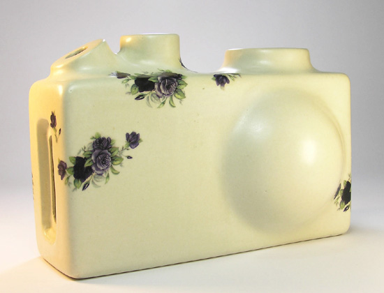 studio lama: ceramic radio