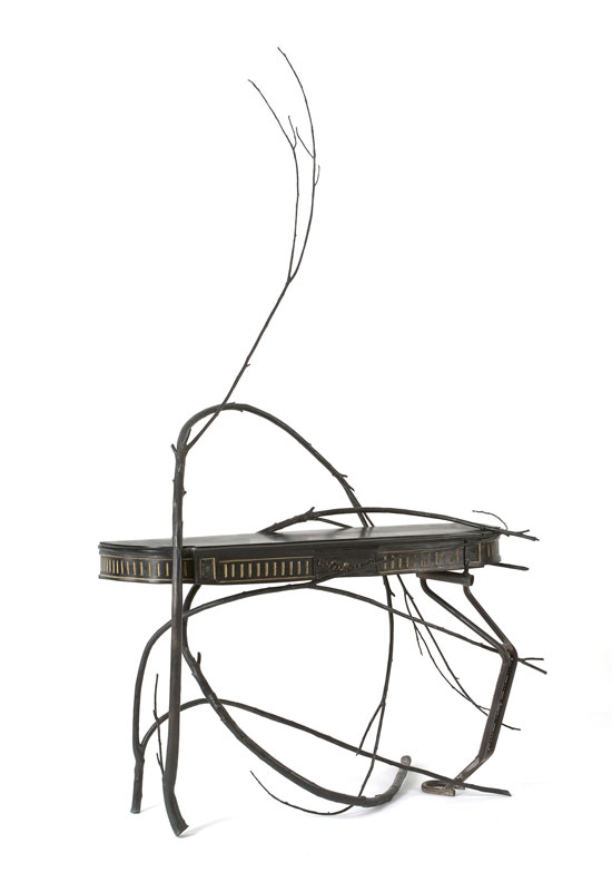 telling tales at the V&A