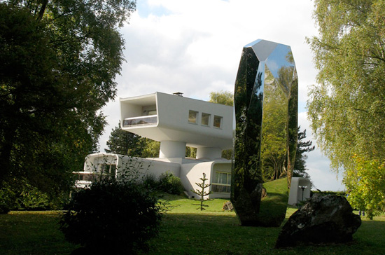 arik levy for HSBC private bank