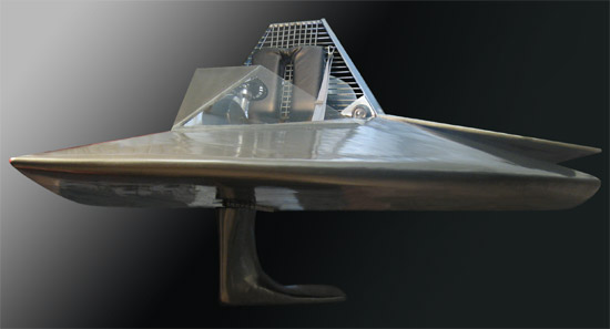 aguila design: 'breaking' marine vehicle