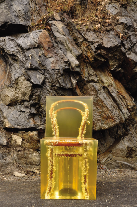 amber chair by jaeuk jung