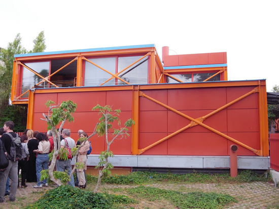 the orange house by arik ginzburg