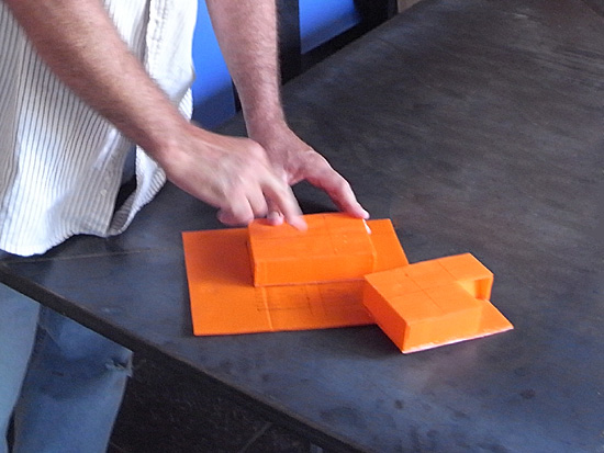 the orange house by arik ginzburg