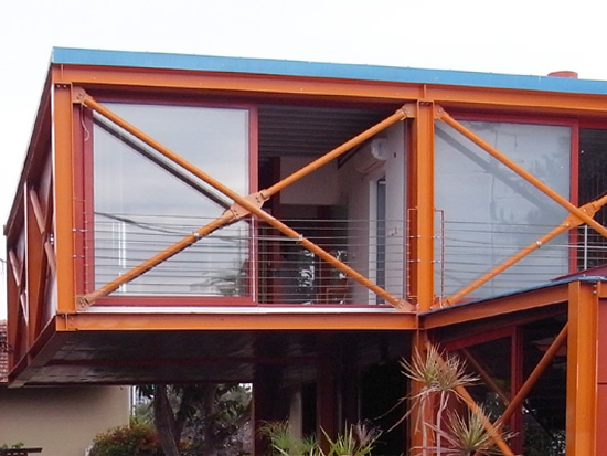 the orange house by arik ginzburg