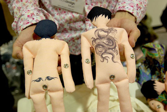 casey chen at tokyo designboom mart 2007