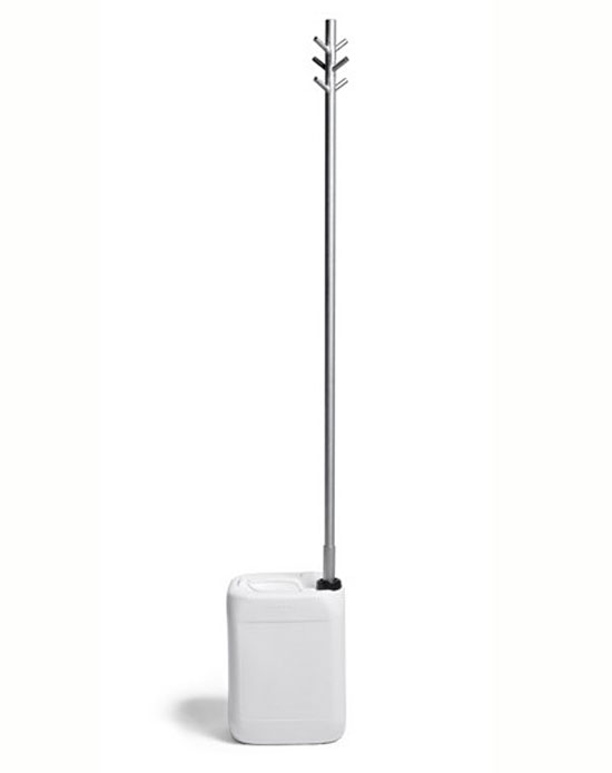 peter marigold: 25 LTR coat stand for skitsch