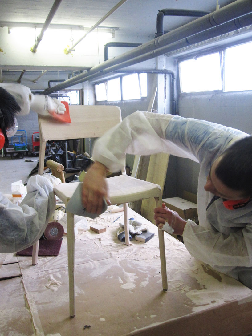 NL architects: OH NO skinny chair