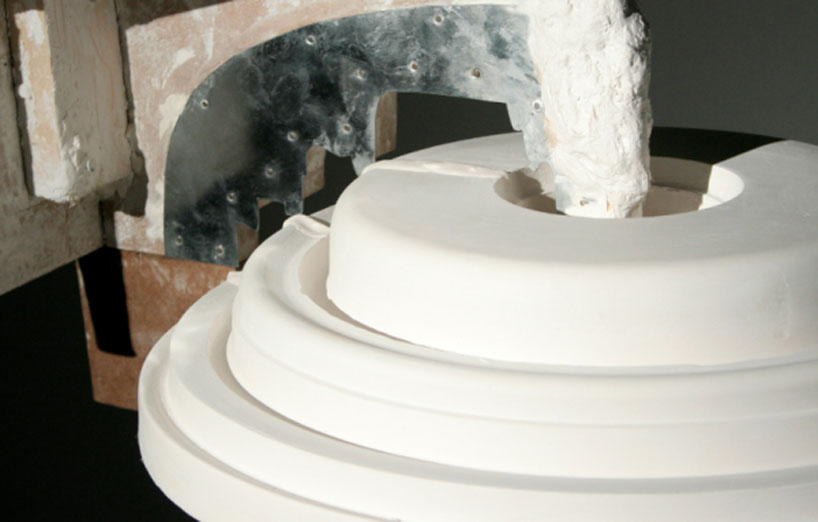 studio glithero: bench mould furniture