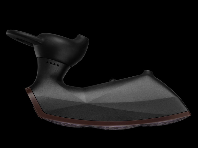 fuseproject: jawbone ERA