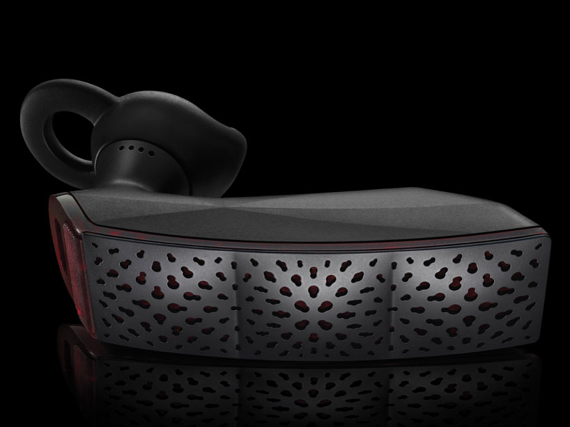 fuseproject: jawbone ERA
