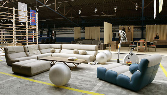 IDS toronto preview 09: 'legend' by christophe delcourt for roche bobois
