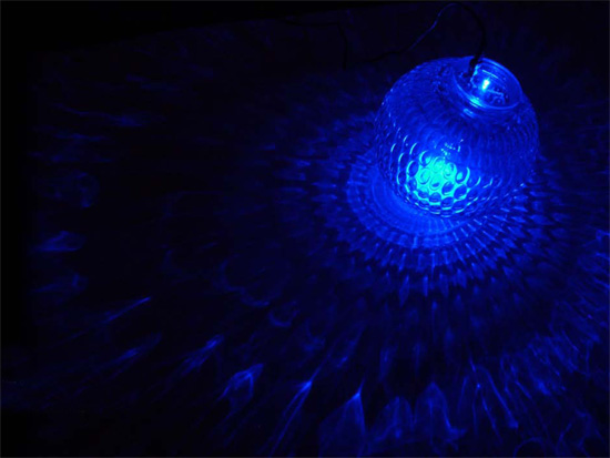 'atmo' light by guillaume escallier of 'a ciel ouvert'