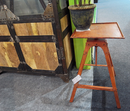 singapore furniture fair 09: primitives