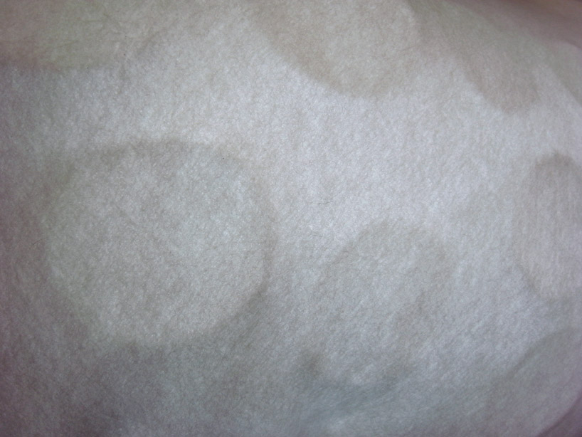 wa francis chu: air lamp at IFFS/AFS singapore furniture fair 2011