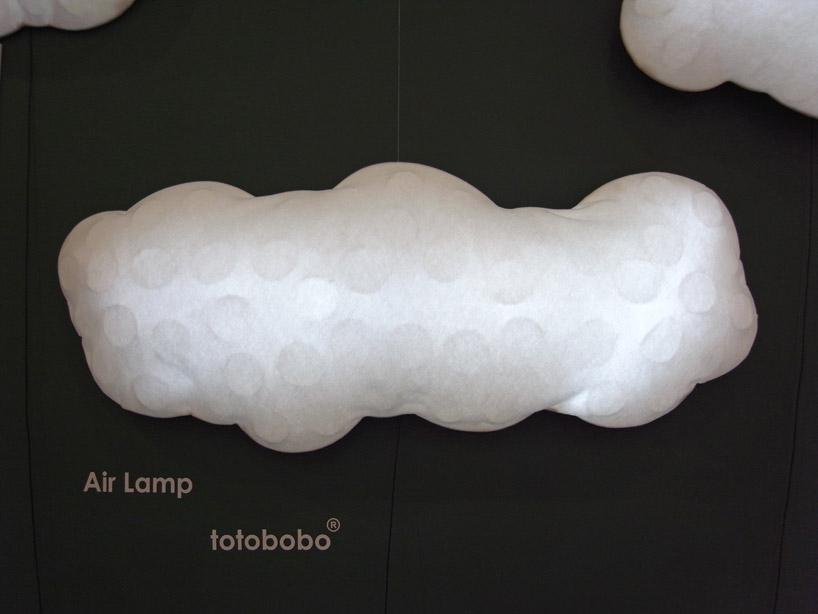 wa francis chu: air lamp at IFFS/AFS singapore furniture fair 2011