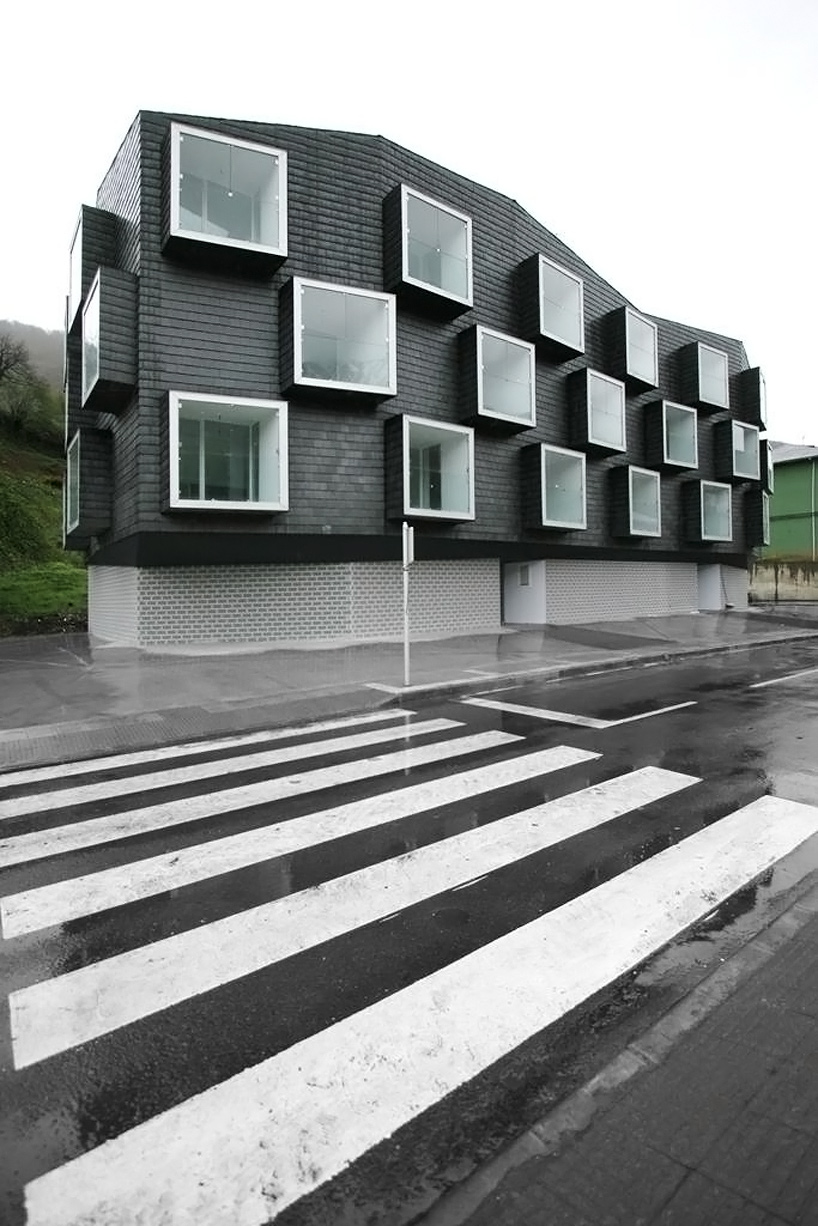 zon e: social dwellings in cerredo