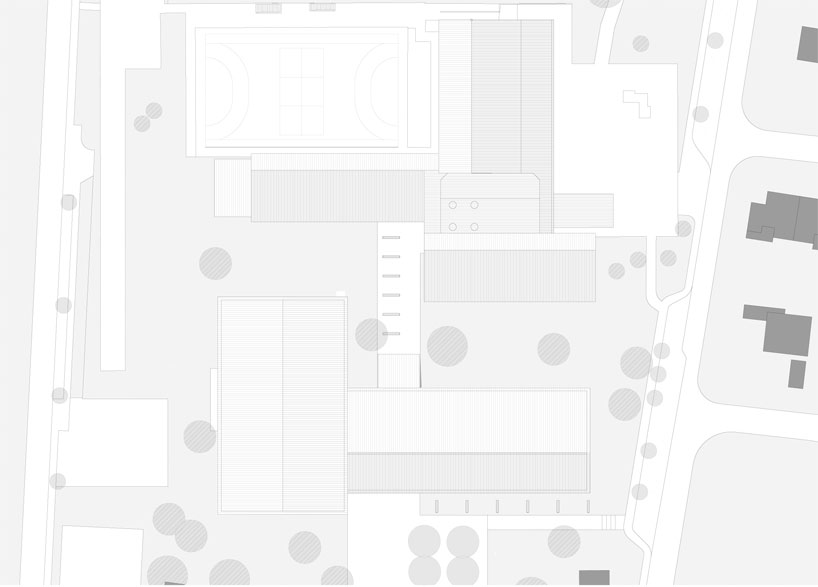 berrel berrel kr&auml;utler architekten: school extension with a sports hall