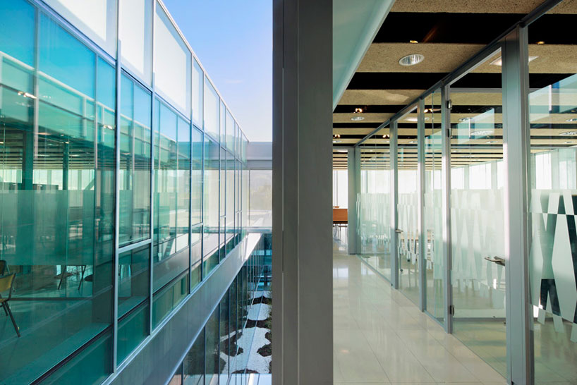 hoz fontan arquitectos: the faculty of business studies, mondragon university