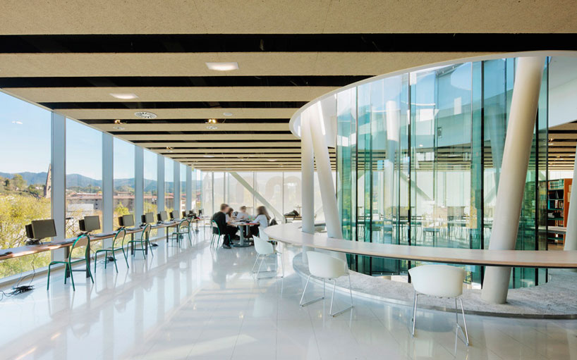 hoz fontan arquitectos: the faculty of business studies, mondragon university
