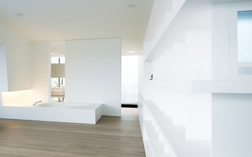 bemb&eacute; dellinger: house r