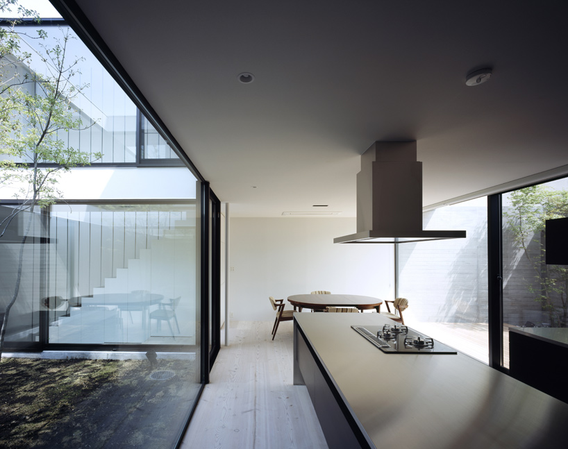 apollo architects and associates: shift