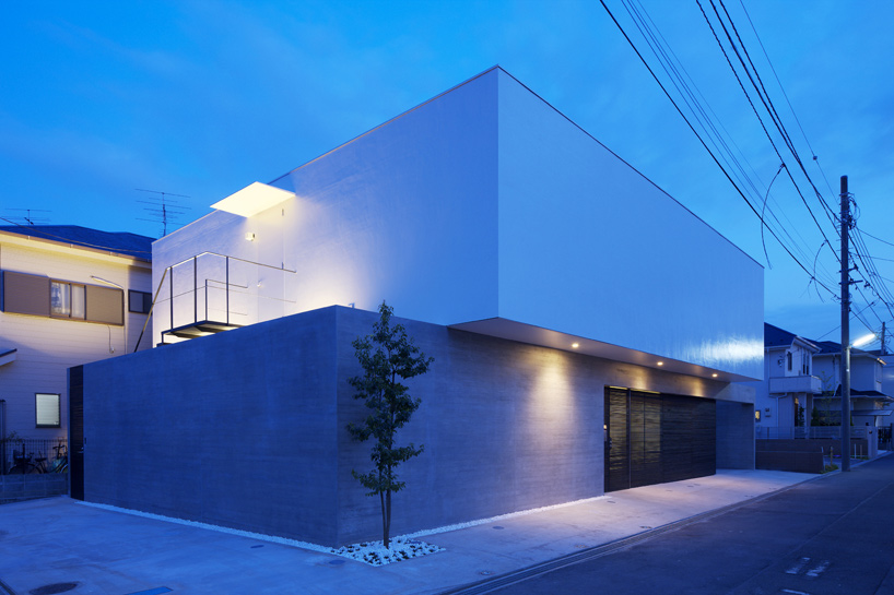 apollo architects and associates: shift