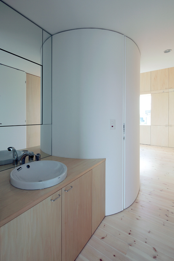 issho architects: ykh house