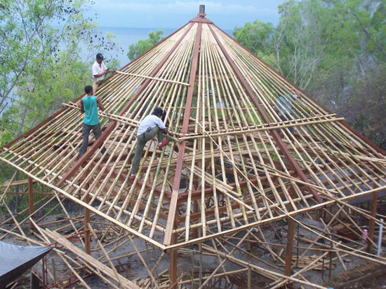 bloo lagoon eco village