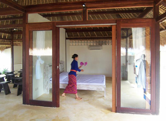 bloo lagoon eco village