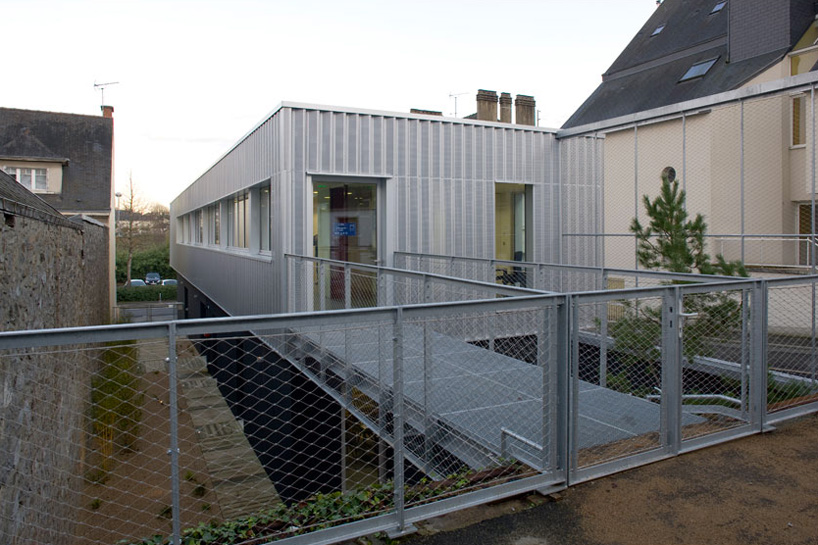 tristan brisard architecte: siege social a philosophie h.q.e.