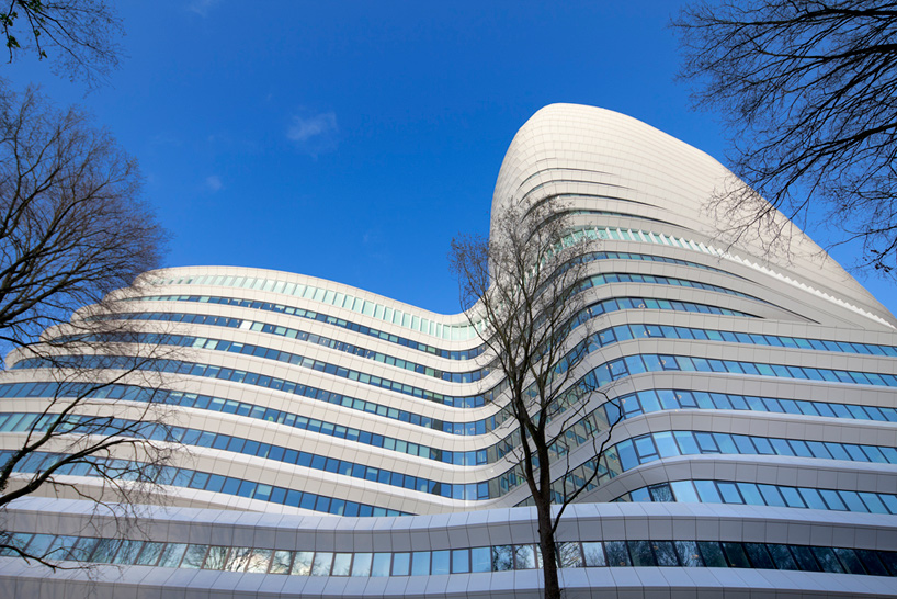 UNStudio: EEA & tax offices