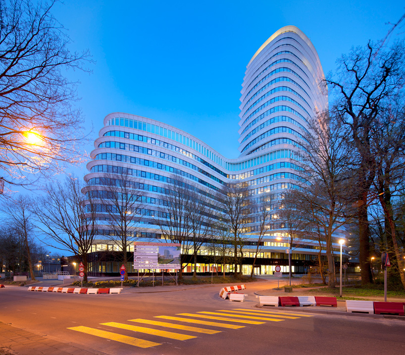 UNStudio: EEA & tax offices