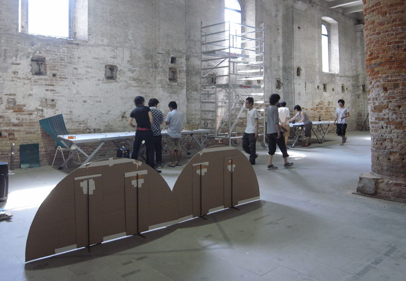 junya ishigami wins golden lion for best project at the venice biennale