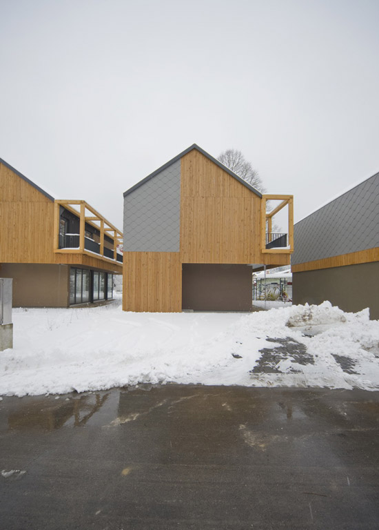 OFIS architects: backbone village houses
