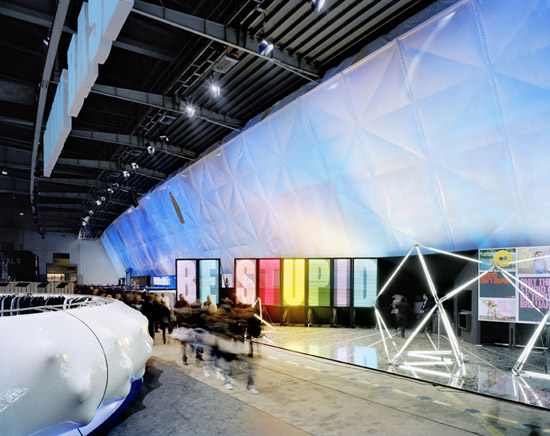 system 180: steel front for tempelhof