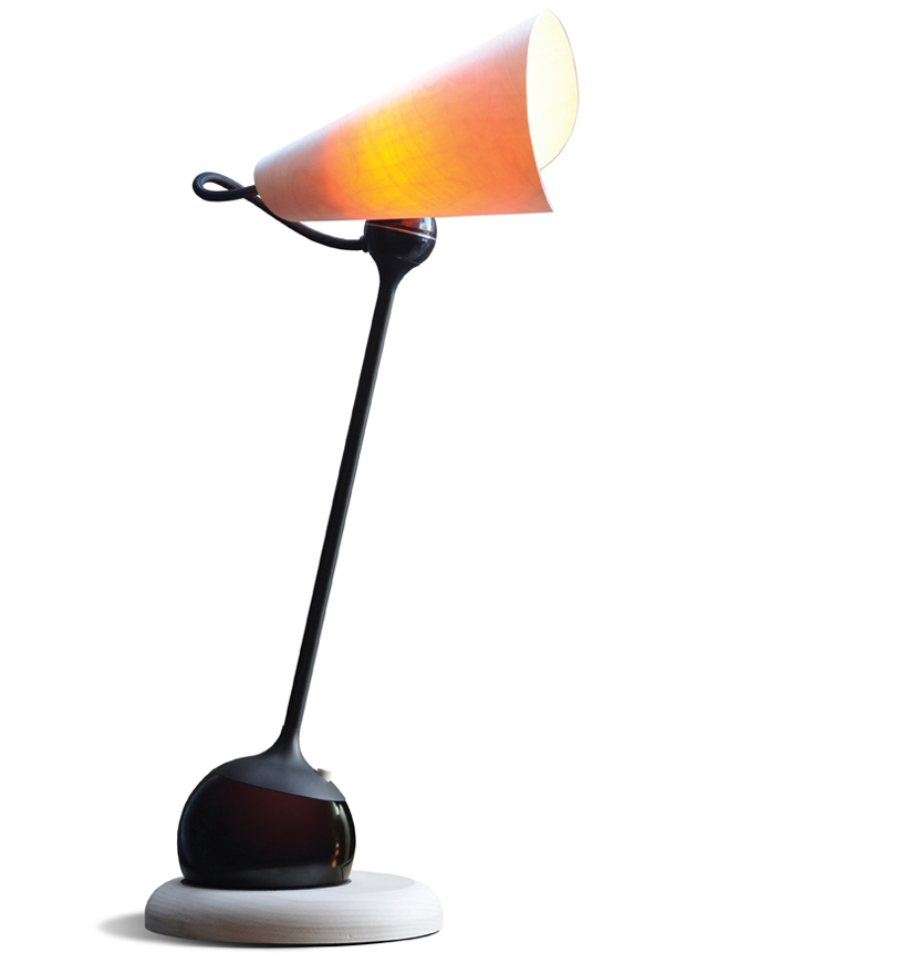 tom rossau: TR17 table lamp