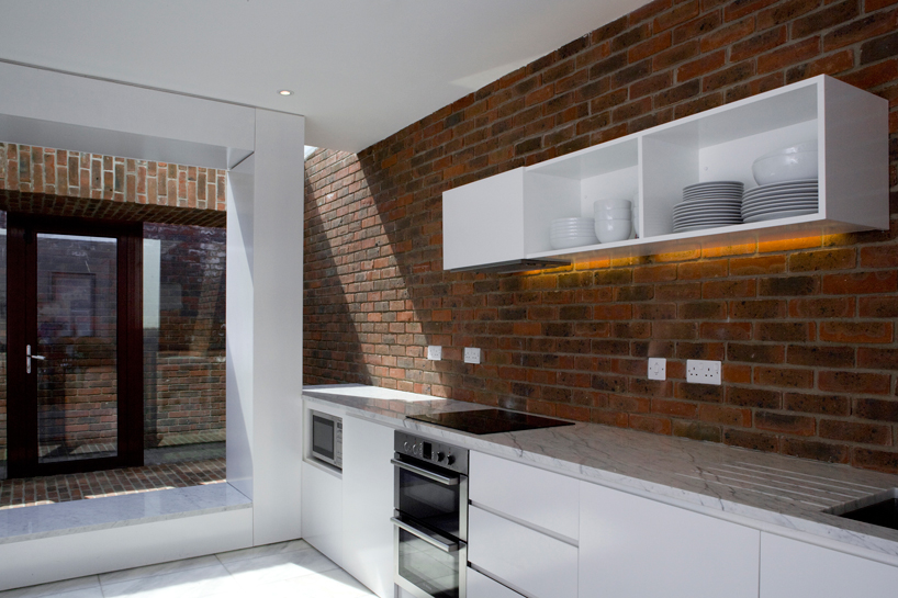 architecture republic: brick a back house
