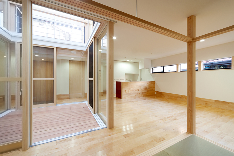 terminal01: house in kitasaya