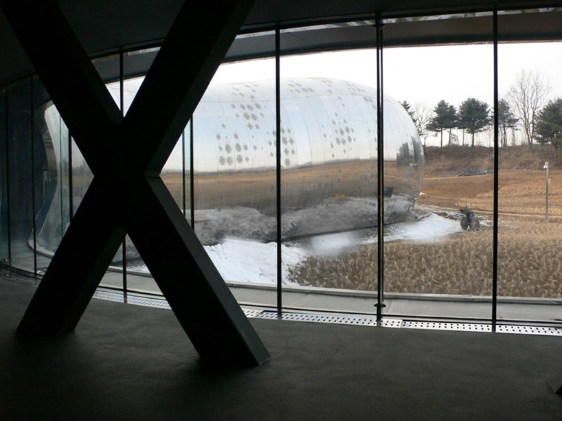 XTU architects: jeongok prehistory museum