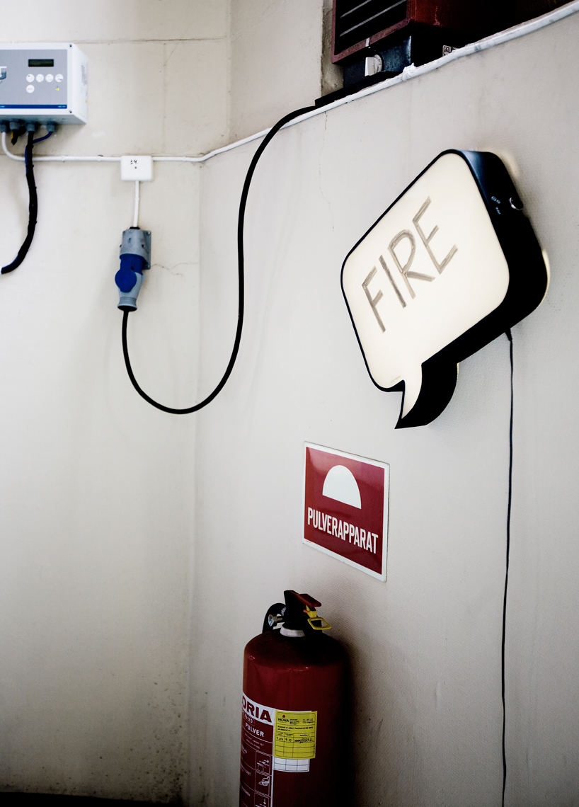 daniel benito cort&aacute;zar: snakkes for northern lighting