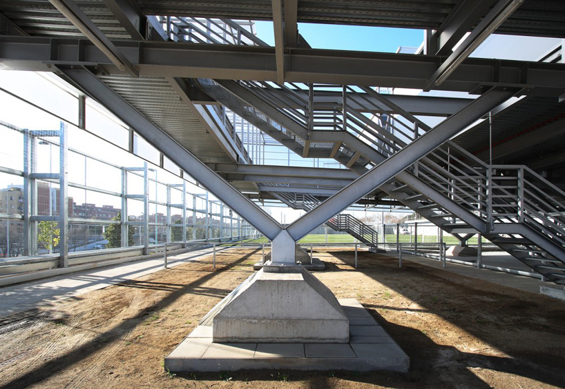 soldevila arquitectos: salvador espriu sports complex