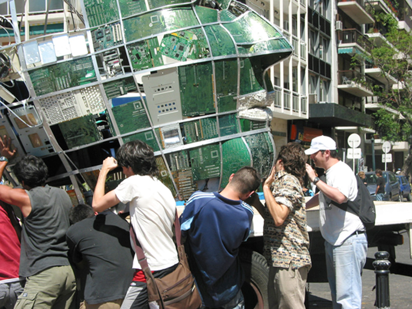 colectivo gib: recycled pcb heads