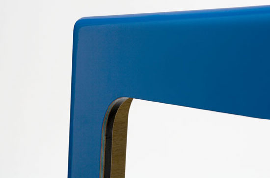 thermo reactive wallpaper by belgian design studio dustdelux